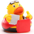 Patito de goma repartidor de pizzas vista frontal
