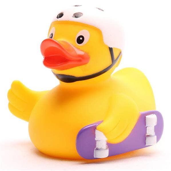 Pato de goma patinador con casco y patineta