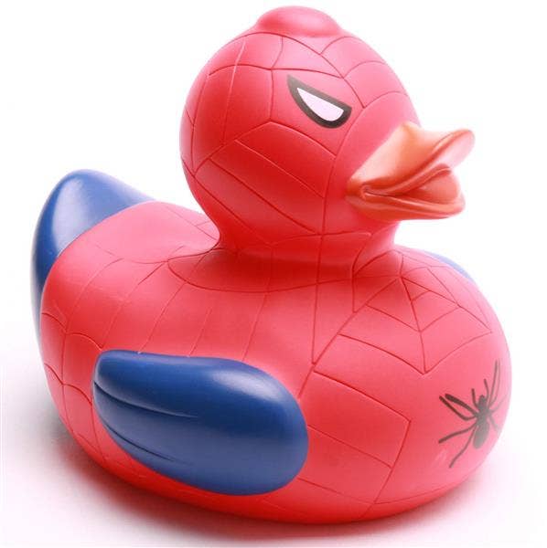 Pato de goma superhéroe rojo y azul XL desde un ángulo lateral
